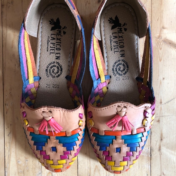 Genuine leather flats, huarache shoes, size 8 - Picture 8 of 10